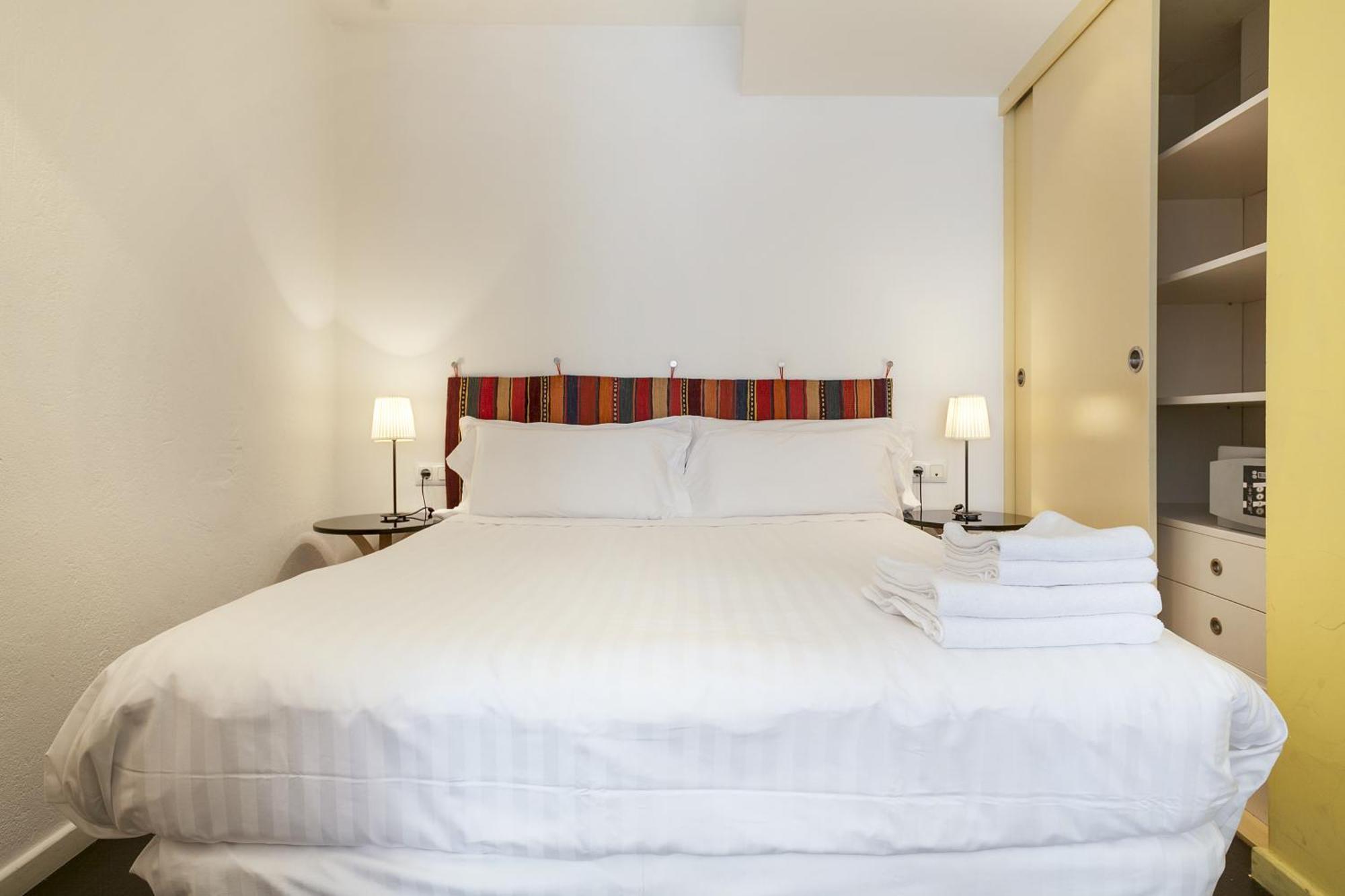 Inside Barcelona Apartments Esparteria Bilik gambar