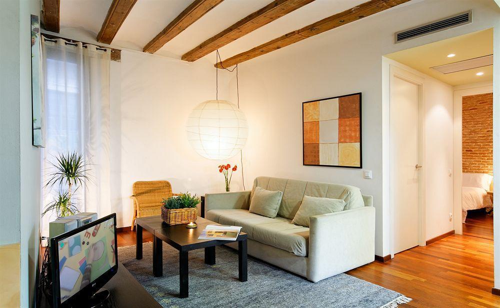 Inside Barcelona Apartments Esparteria Luaran gambar