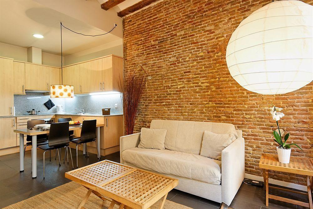 Inside Barcelona Apartments Esparteria Luaran gambar