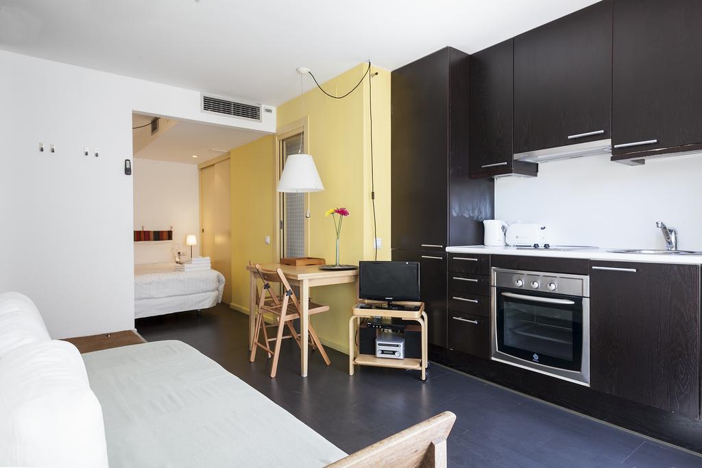 Inside Barcelona Apartments Esparteria Luaran gambar