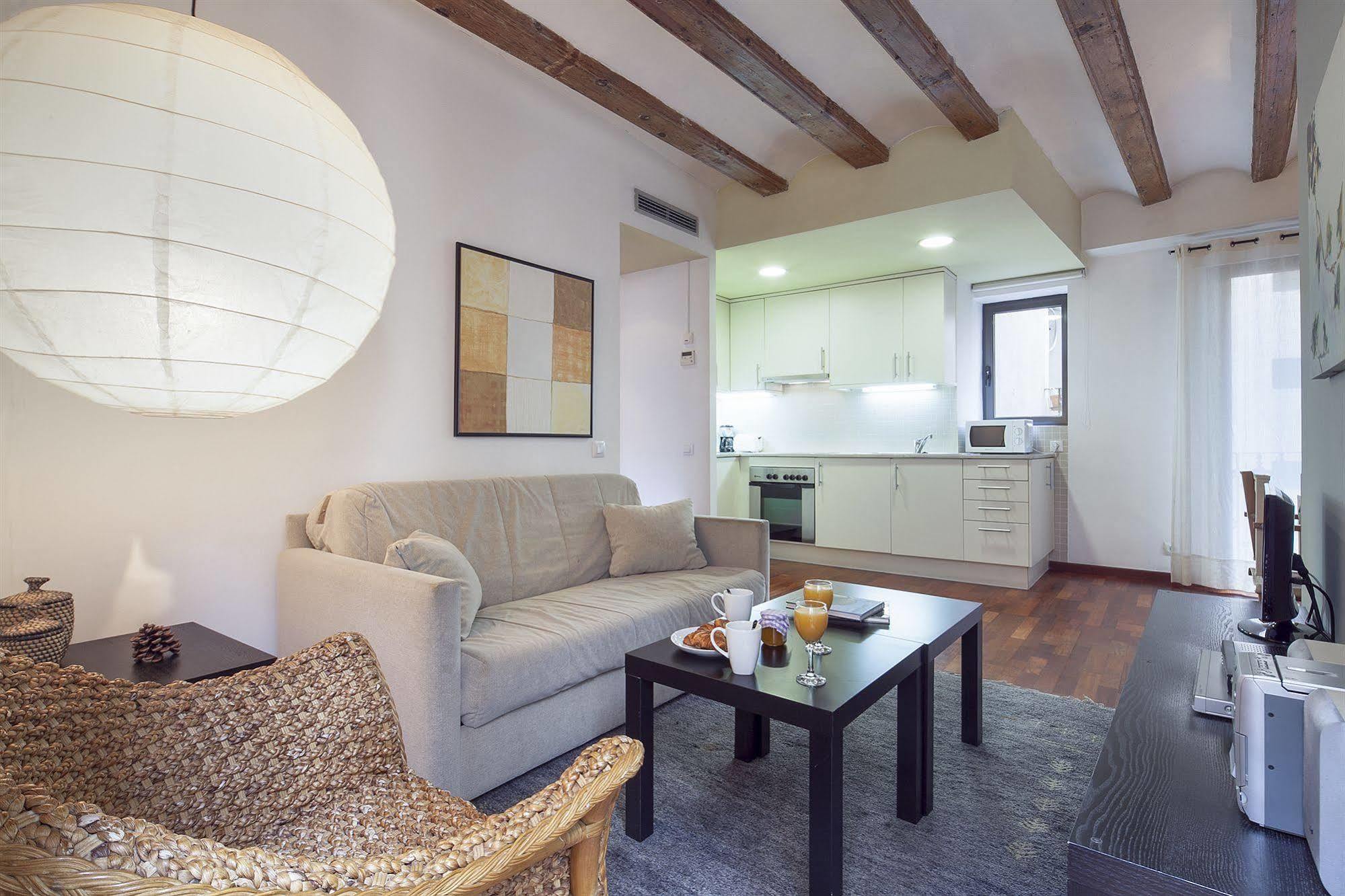 Inside Barcelona Apartments Esparteria Luaran gambar